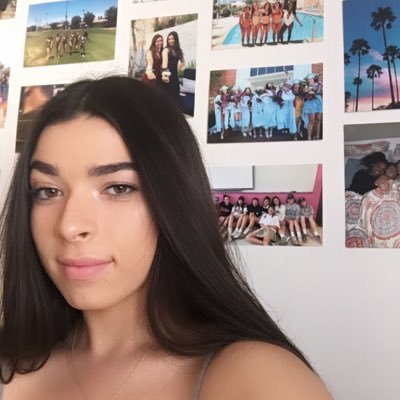 Profile Picture of Emily Piña (@epina995) on Twitter