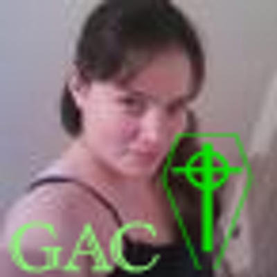 Profile Picture of Elizabeth Quiles (@BabySmurf20) on Twitter