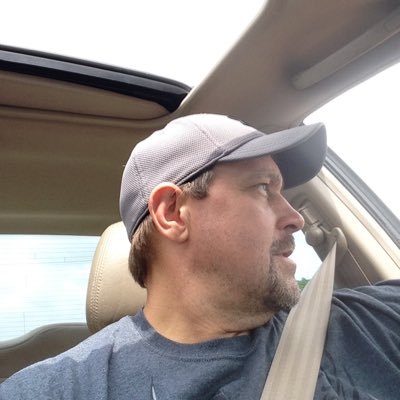 Profile Picture of Michael Halbert (@MichaelHalber16) on Twitter