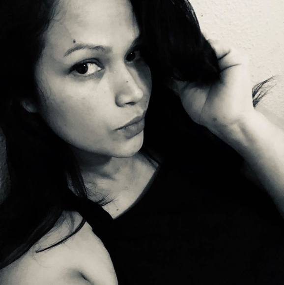 Profile Picture of Karla f Fuentes (@madayk) on Poshmark