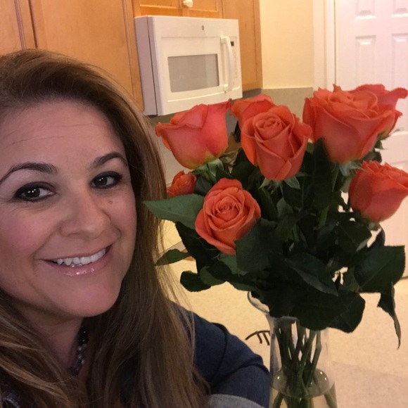 Profile Picture of Bibiana Kronfeld (@krony13) on Poshmark