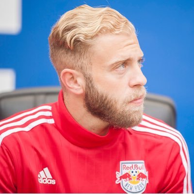 Profile Picture of Mike Grella (@MG____13) on Twitter