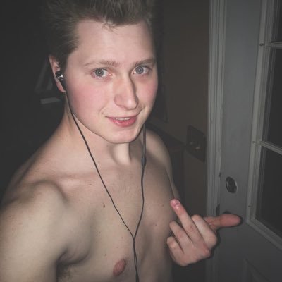 Profile Picture of Travis Buskirk (@Tk_Rav) on Twitter