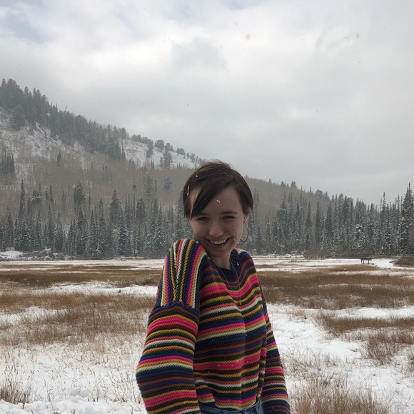 Profile Picture of Hailey Stephens (@haileystephe303) on Poshmark