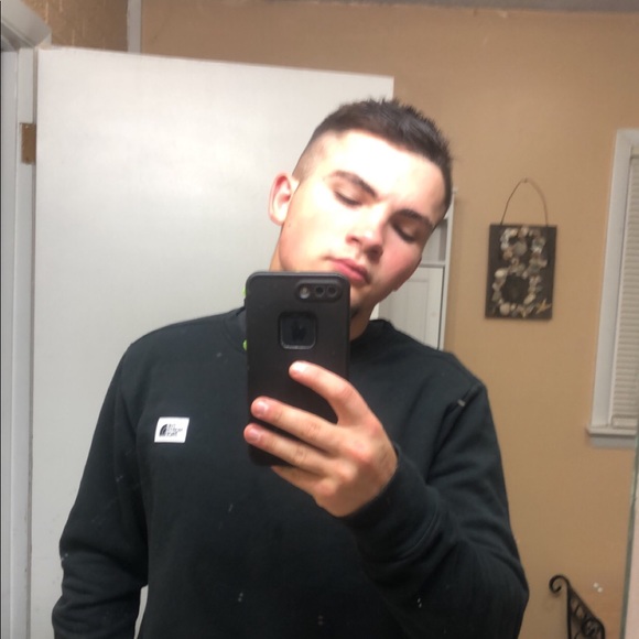 Profile Picture of Brandon Honaker (@bhonk24) on Poshmark