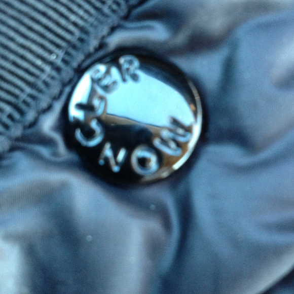 Profile Picture of Kim Flashner (@kimflashner) on Poshmark