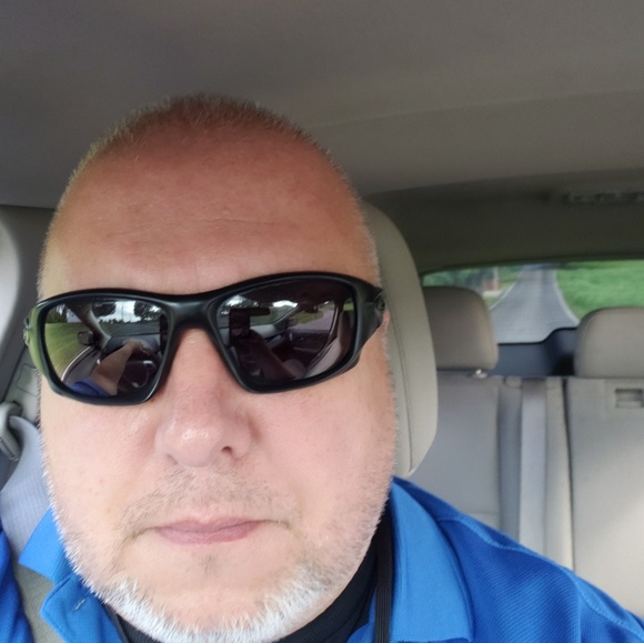 Profile Picture of Brian Previtera (@brianpre) on Poshmark