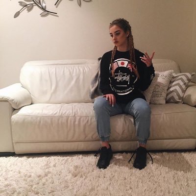 Profile Picture of Elise Connor (@EliseC_) on Twitter