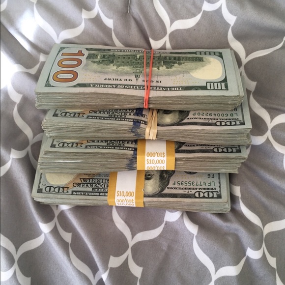 Profile Picture of Nicholas Greaves (@nickbandsss) on Poshmark