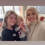 Profile Picture of Harper Phillips (@Harper-Phillips) on Facebook