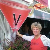 Profile Picture of Donna Swistak (@donna-swistak) on Quora