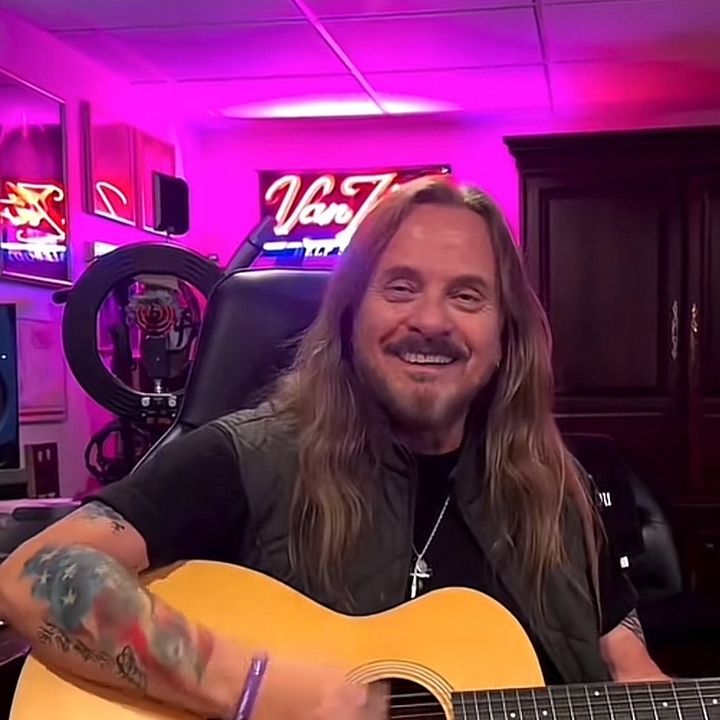 Profile Picture of Jeff Hardy (@johnnyvanzant41) on Tiktok