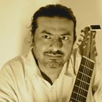 Profile Picture of Neil Mukherjee (@neilmukherjeeguitar) on Instagram