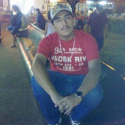 Profile Picture of Jonathan Zamarron (@jzamarroon) on Twitter