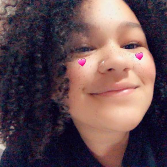 Profile Picture of Zipora Allen (@ziporaallen) on Poshmark