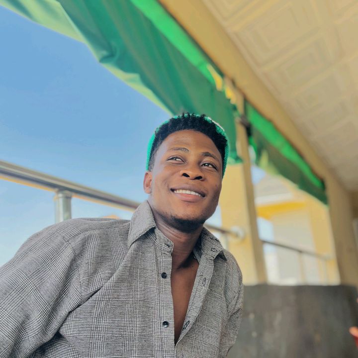 Profile Picture of peterandmoor (@peterandmoor) on Tiktok