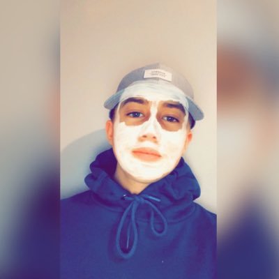 Profile Picture of Shay.daviesss (@DavonnaNaShay) on Twitter