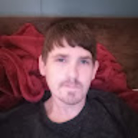 Profile Picture of Michael Bickley (@mikebickley1992) on Poshmark