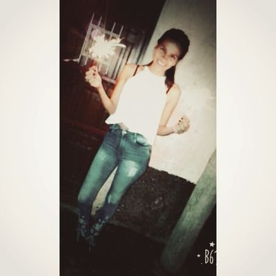 Profile Picture of Yamila Sumbay (@SumbayYamila) on Twitter