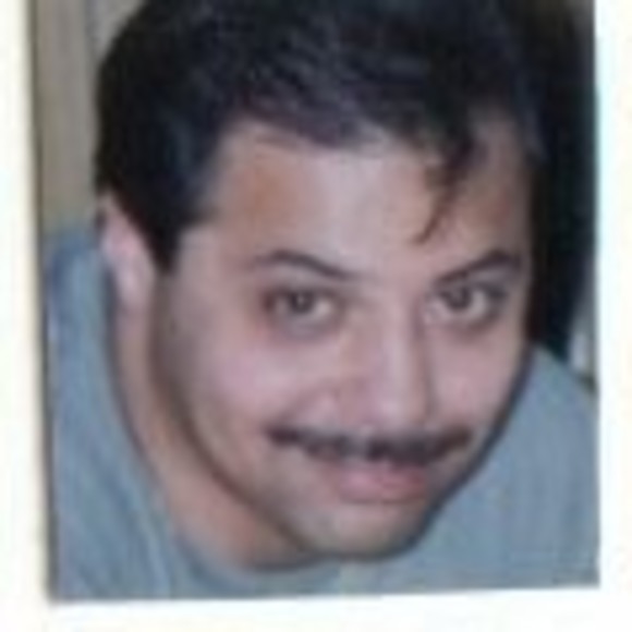 Profile Picture of Reinaldo Pabon (@reypabon) on Poshmark