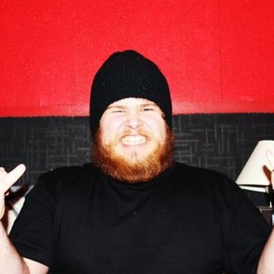 Profile Picture of Christopher Huxley (@xLunchbox25) on Twitter