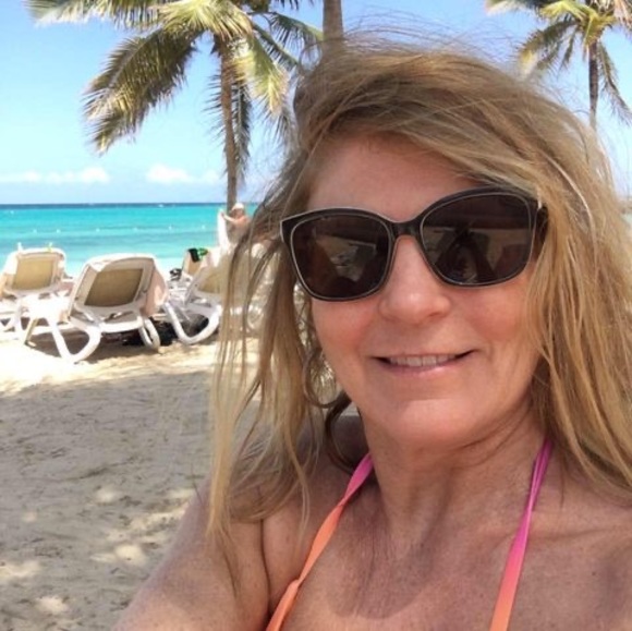 Profile Picture of Debbie Melady (@debmelady) on Poshmark