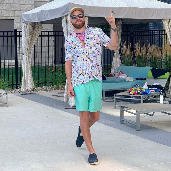 Profile Picture of Drew Gavin (@drewtgav) on Poshmark