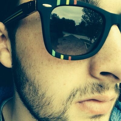 Profile Picture of Chris Laurin (@TiZiTiP) on Twitter