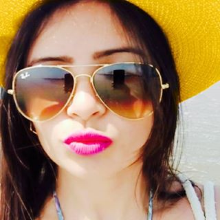 Profile Picture of Meshnie Naidoo (@Meshnie-Naidoo) on Facebook