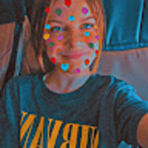 Pepper Farinelli - Poshmark Profile Picture of Pepper Farinelli (@pepf1228) on Poshmark