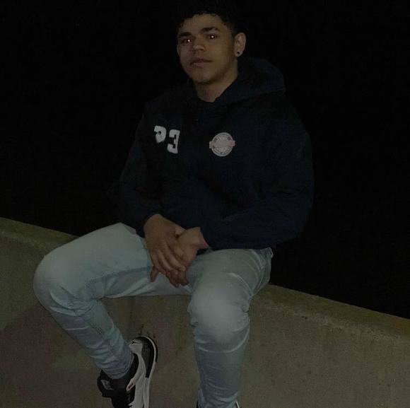 Profile Picture of Christopher joel Lopez febus (@chris204) on Poshmark