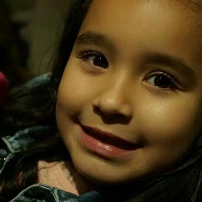 Profile Picture of Heliana Sofia Claros (@HelianaClaros) on Twitter