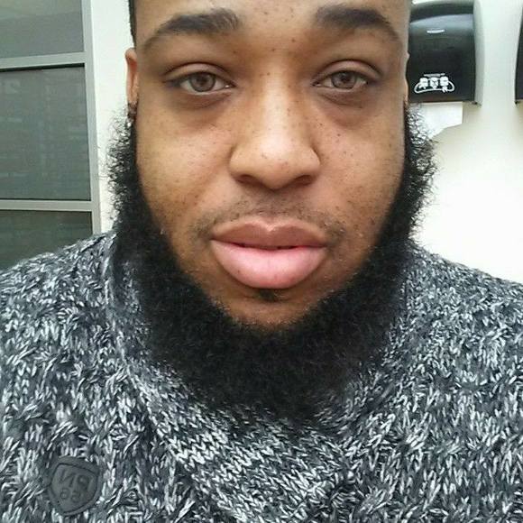 Profile Picture of Adreaunn Duan (@adreaunn) on Poshmark