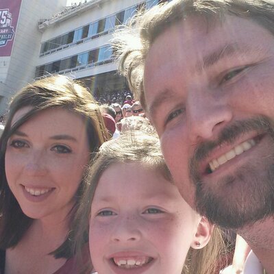 Profile Picture of Robert E. Yount (@Ryd75) on Twitter