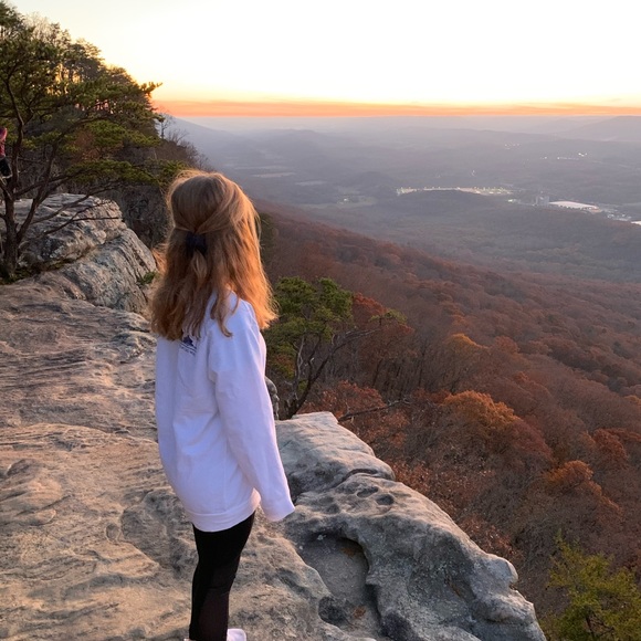 Profile Picture of Jenna Lusk (@jenna1lusk) on Poshmark