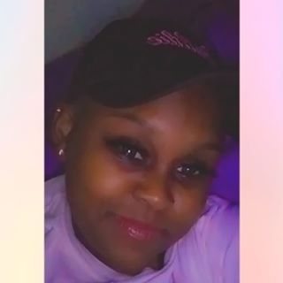 Profile Picture of Chekilia Hall (@chekilia.hall.31) on Facebook