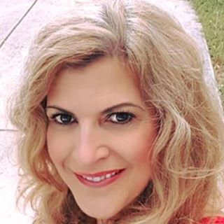 Profile Picture of Lisa Arellano (@lisa.trullarellano) on Facebook