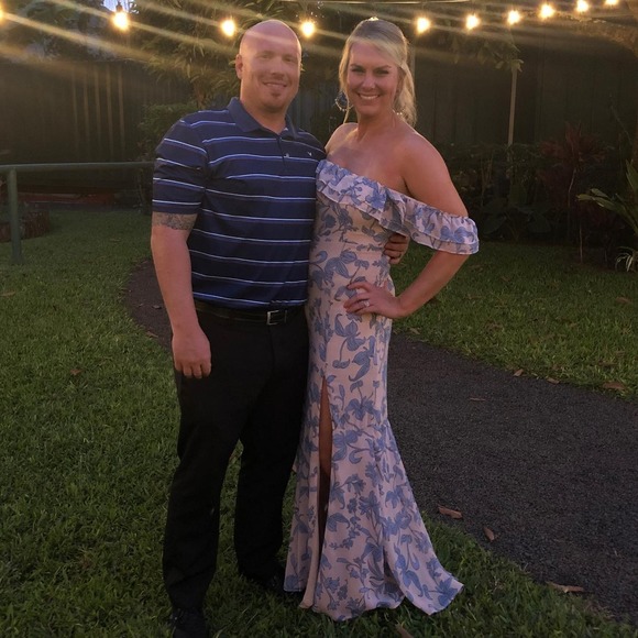 Jessica Trettin - Poshmark Profile Picture of Jessica Trettin (@jessmuzy) on Poshmark