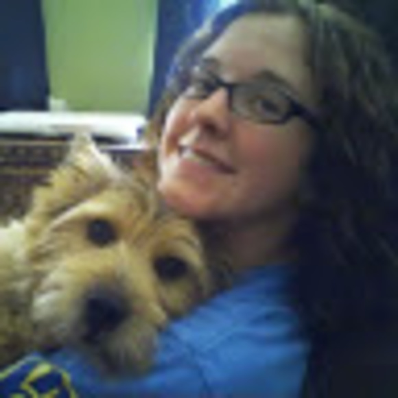 Courtny Leissring - Poshmark Profile Picture of Courtny Leissring (@courtl77) on Poshmark