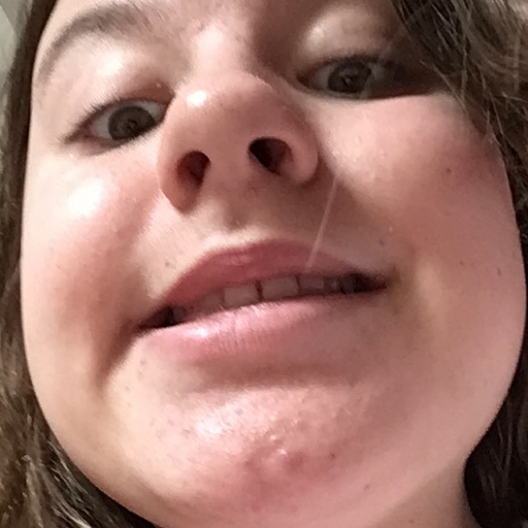 Profile Picture of Halle Puffenberger (@h_puffenberger) on Poshmark