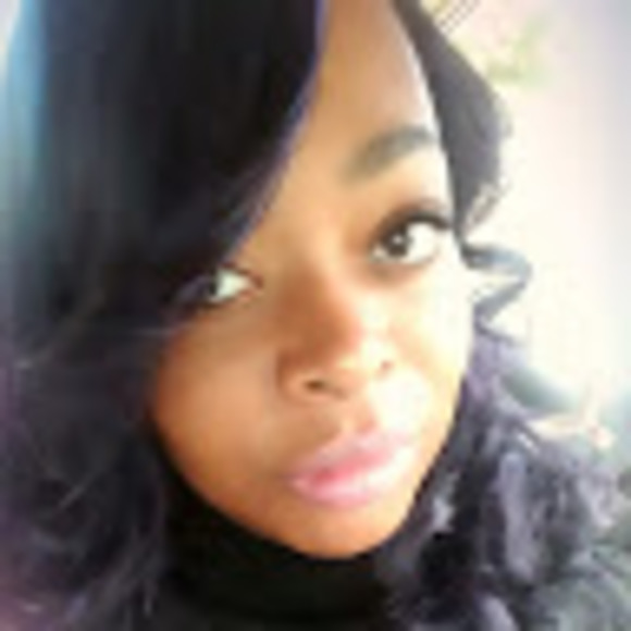 Profile Picture of Jaime Fields (@jfields194535) on Poshmark