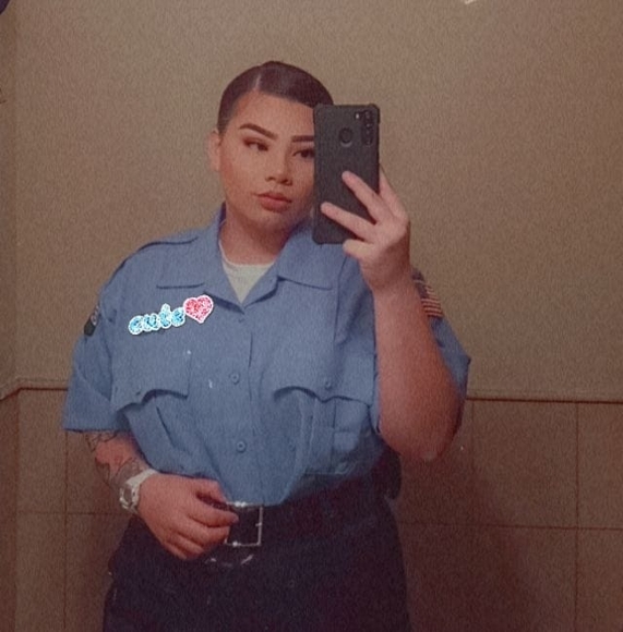 Profile Picture of U'ilani Bonnelycke (@wizkaliasa) on Poshmark