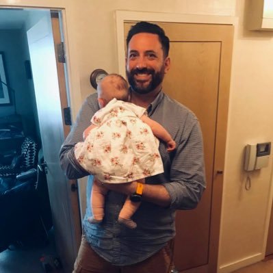 Profile Picture of James Broderick (@BrodyBaggins) on Twitter