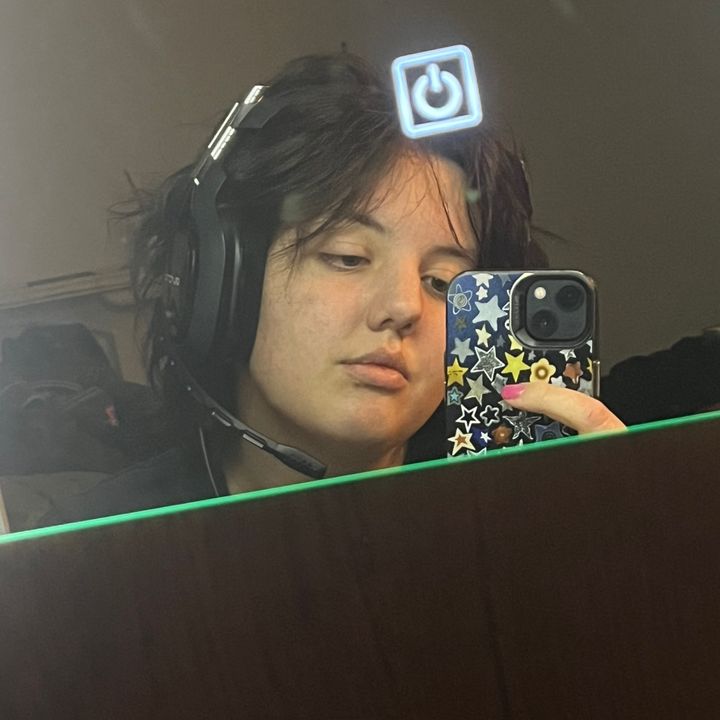 Profile Picture of chloeeconrad (@chloeeconrad) on Tiktok