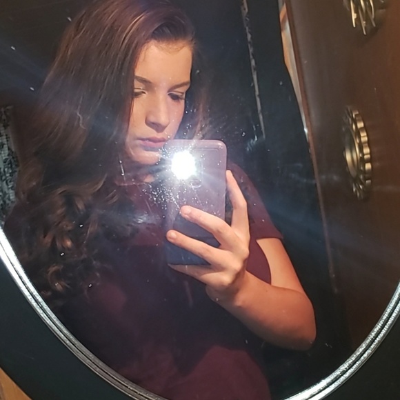 Profile Picture of Katelyn Peck (@katelynpeck) on Poshmark