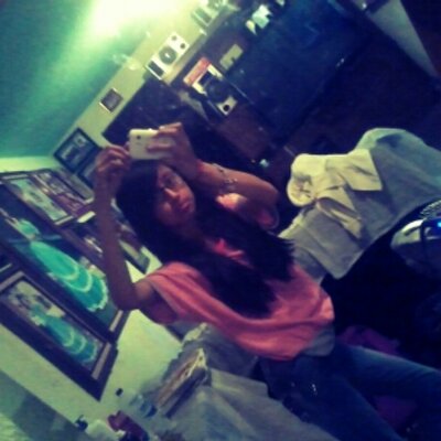Profile Picture of Alma Leal (@almaleal48) on Twitter