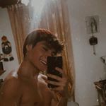 Profile Picture of 𝐄𝐝𝐰𝐚𝐫𝐝 𝐅𝐥𝐨𝐫𝐞𝐳 (@edward.flrz) on Instagram