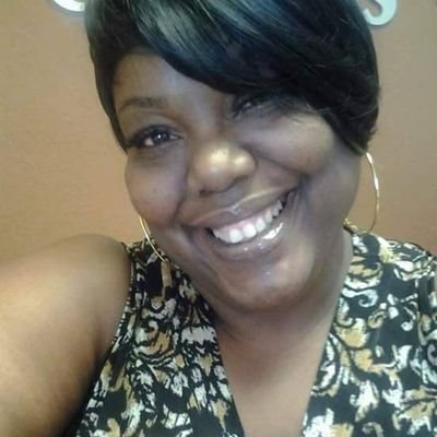 Profile Picture of Yolanda  Kay Maxwell (@YolandaKayMaxw3) on Twitter