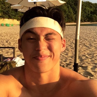 Profile Picture of Joshua Benzi Yang (@Benzforeveryang) on Twitter