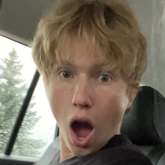Profile Picture of Ethan Tratar (@ethantratar) on Poshmark